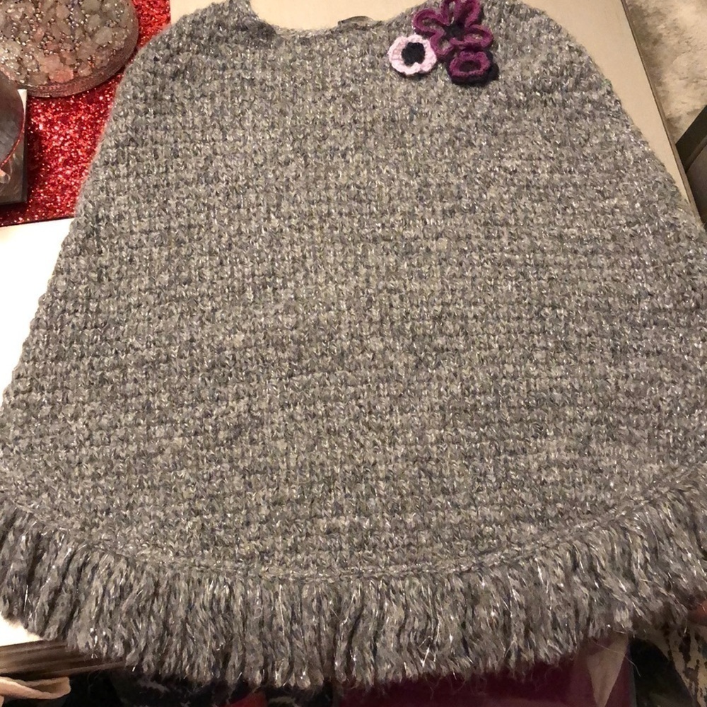 CUTE Wool blendGirls metallic poncho!
